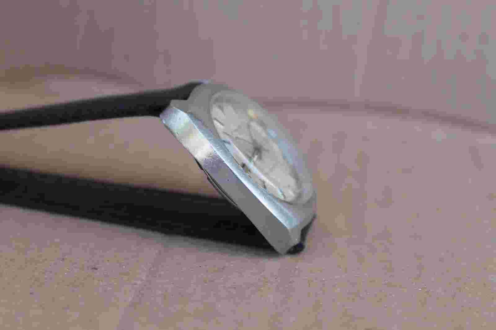 Vintage Old Made Swiss Wrist Watch Man PONTIAC MEMOMATIC Cal. ETA 2783 21Jewels