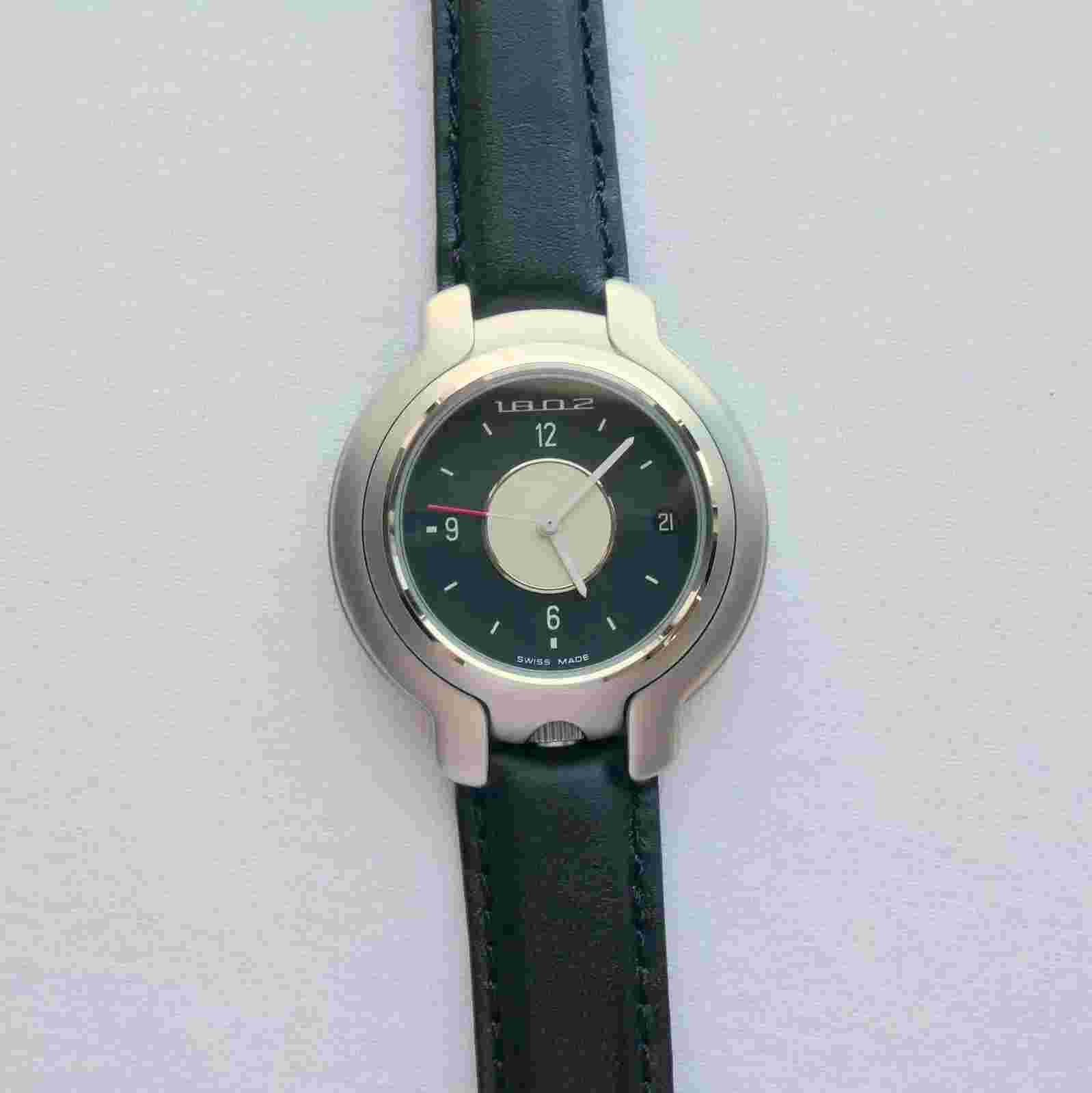 BMW 1802 02 Series Touring Classic Sport Car Accessory Dashboard Automatic Watch