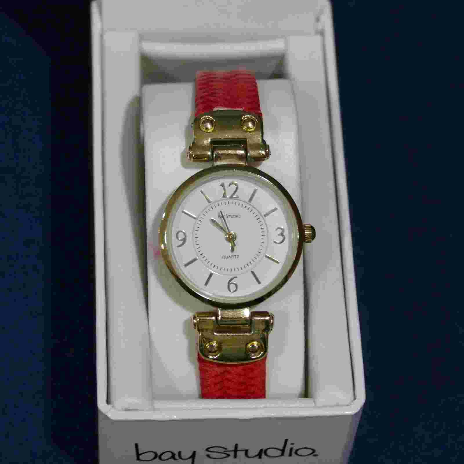 Ladies Bay Studio Quartz Analogue Wrist Watch ~ Red Band Gold Tone