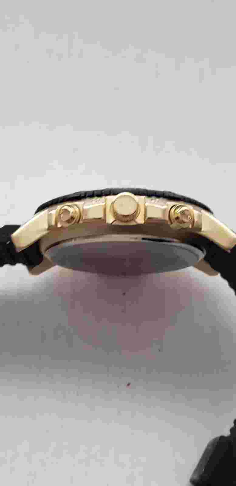 FMD Large Men's Watch. Chronograph Theme.