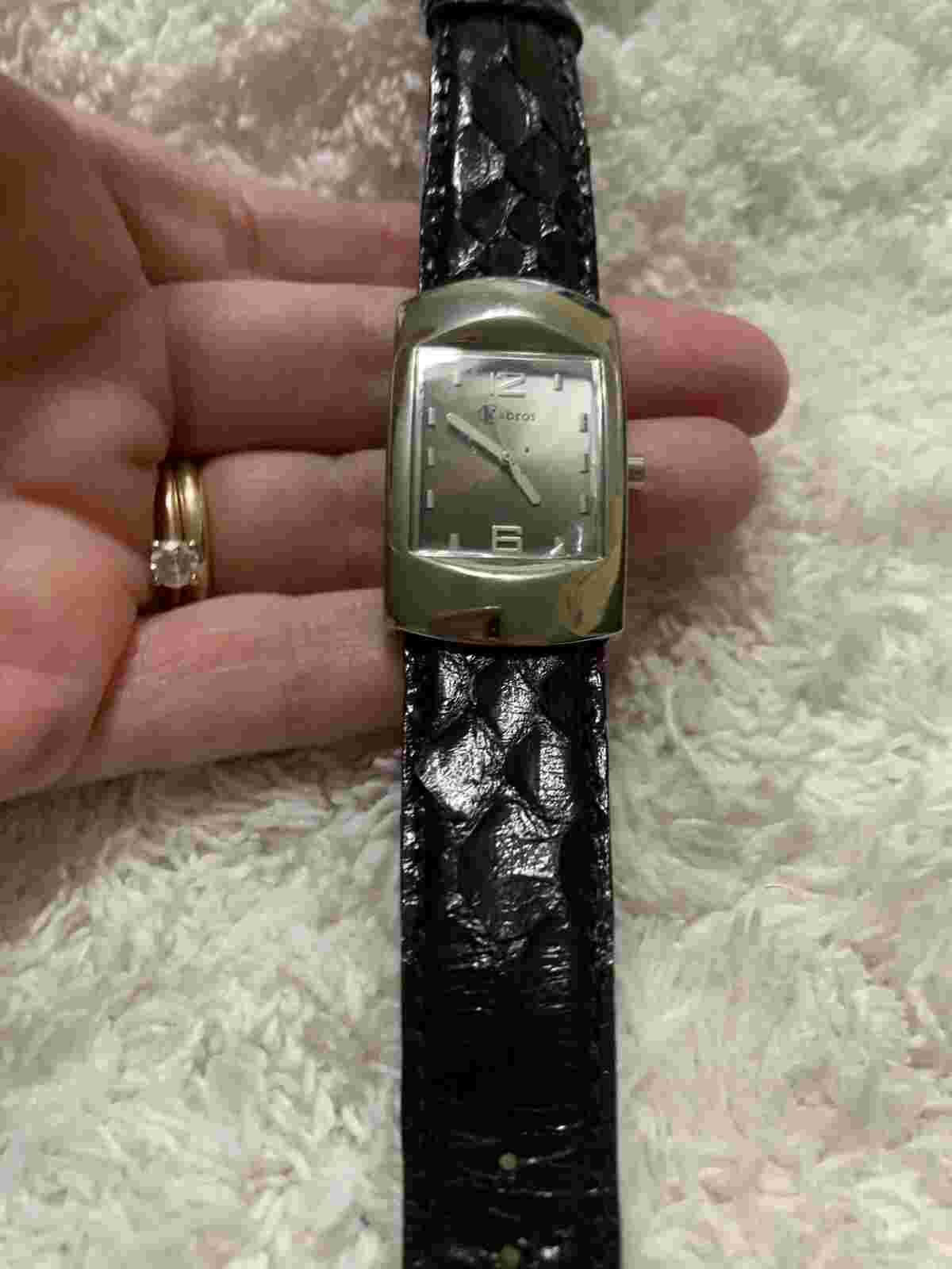 K&BROS 3 ATM Black LEATHER BAND Unisex Watch NEEDS BATTERY