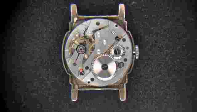 Welsbro Tonneau Men's Manual-Wind Watch (Vintage) -- Running