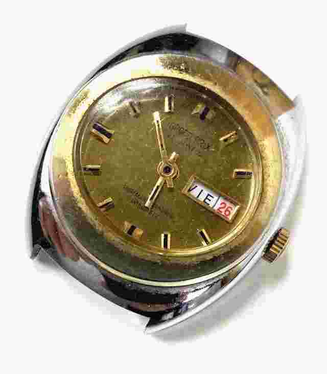 Vintage Grand Prix Mens Watch 21 Jewels 1970s MOD Style Chrome Day Date