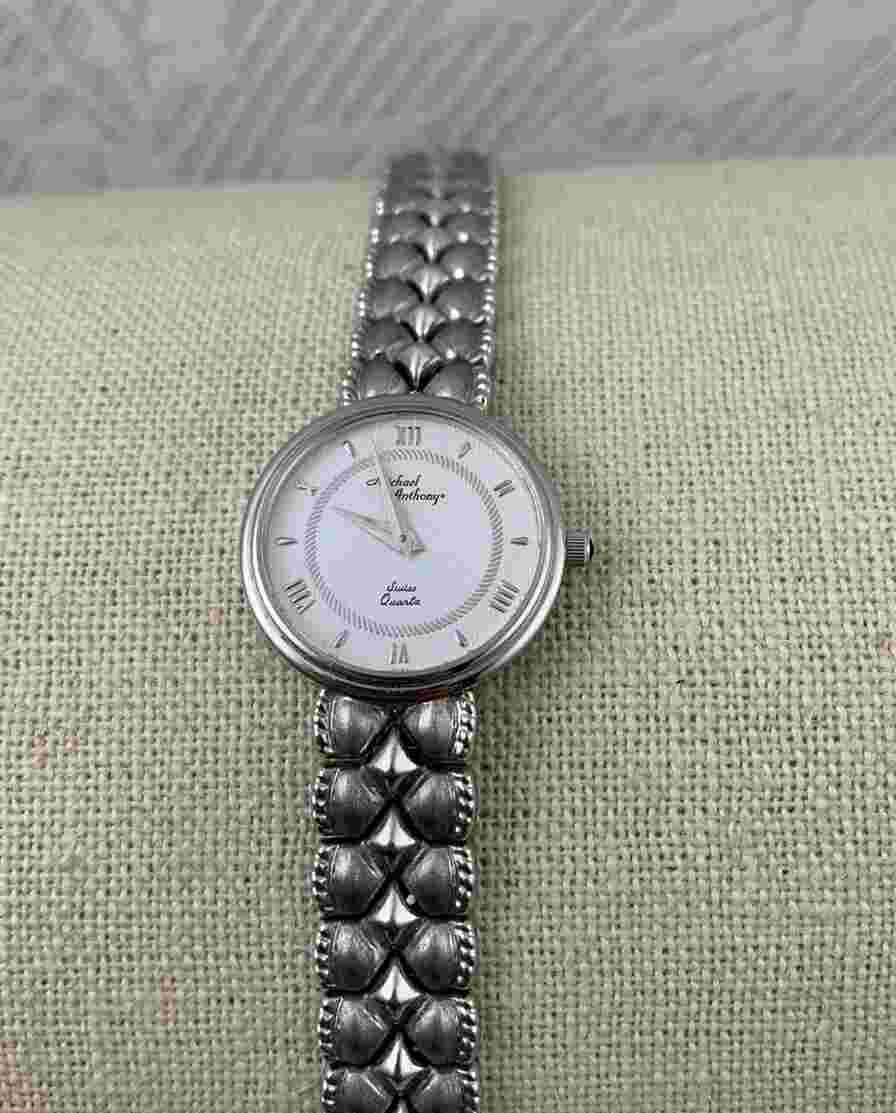 Michael Anthony 14 Karat White Gold Watch Round White Dial 25 mm