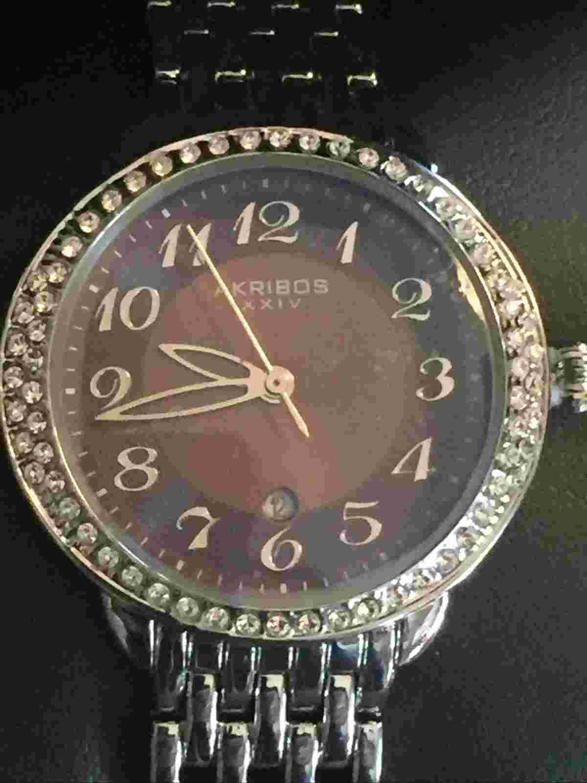 AKRIBOS XXIV WOMENS WRIST WATCH WITH CRYSTALS FROM SWAROVSKI AK831l