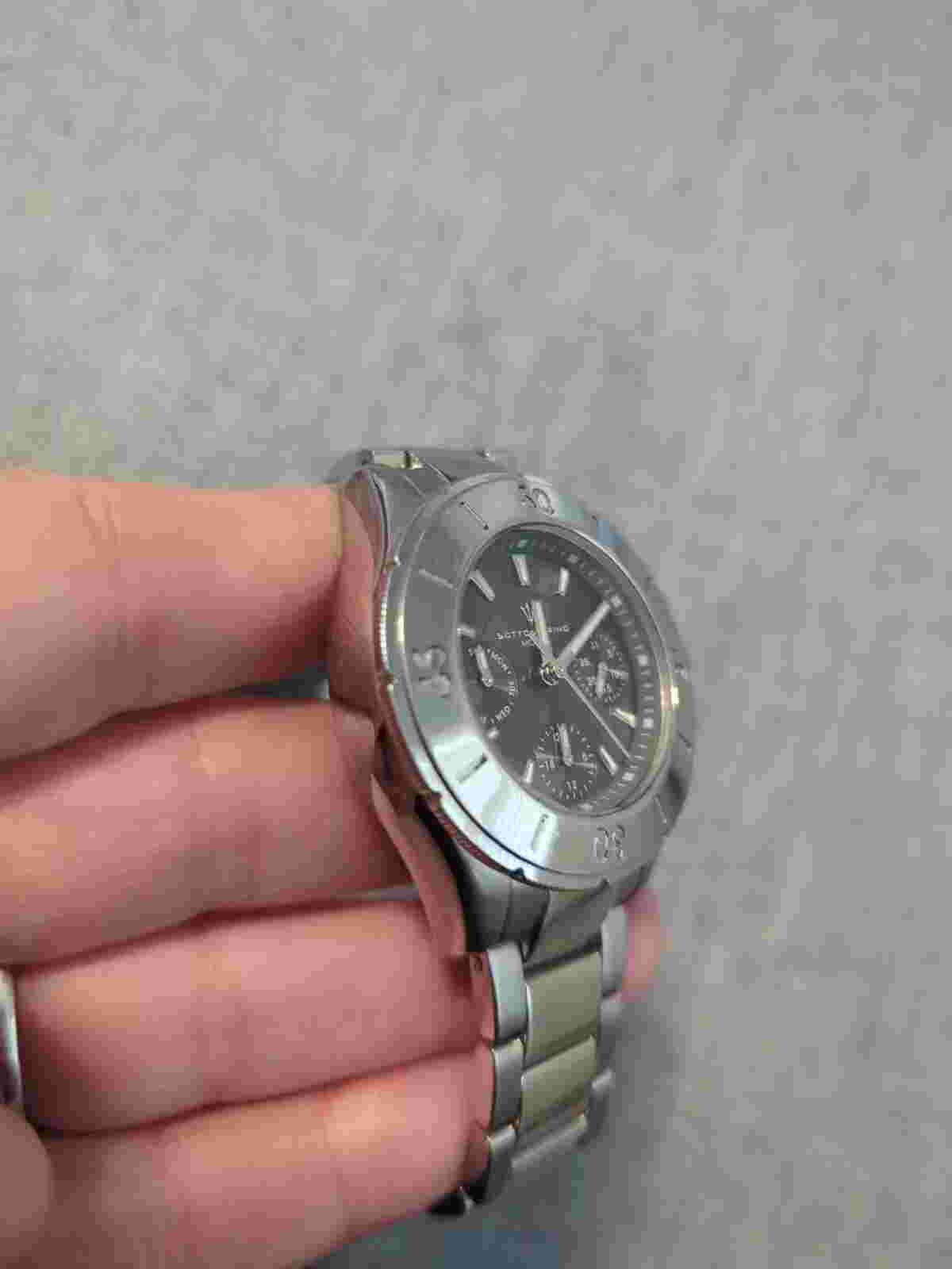 SOTTOMARINO MONZA SM62700-F Watch With Metal Band Needs Battery