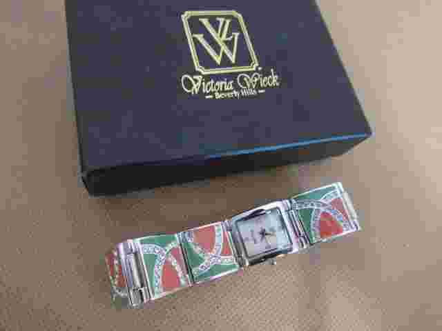 NEW VICTORIA WIECK ENAMEL CRYSTAL WOMEN'S WATCH-VERY RARE HARD TO FOUND