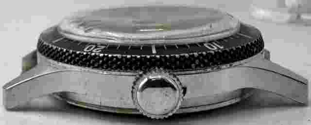 Vintage Sheffield Calendar Skin Diver Style Men's Mechanical Wristwatch Swiss