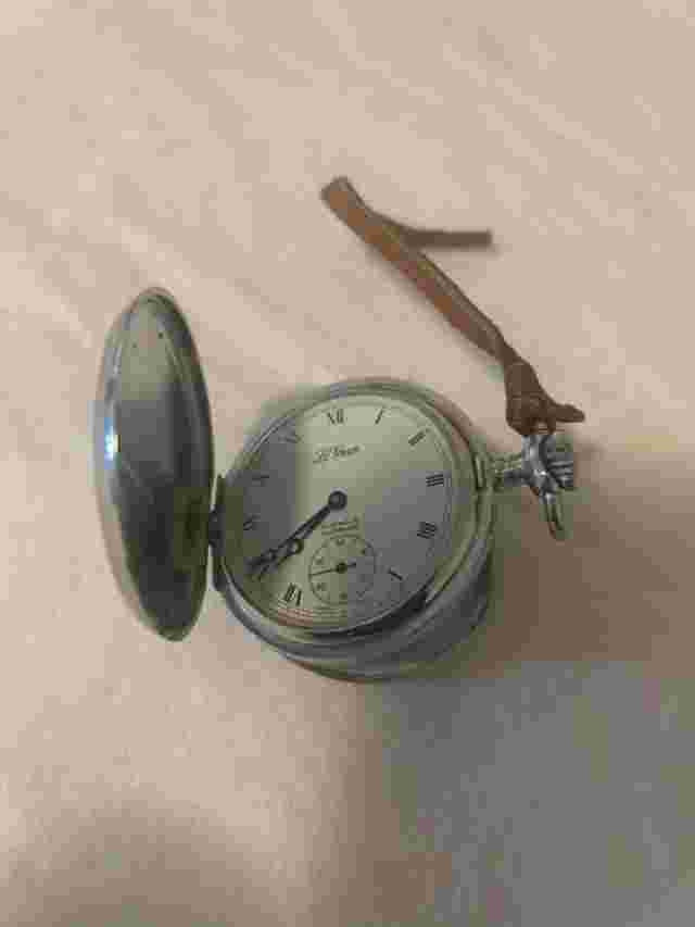 Le Gran 17 Jewels Incabloc Pocket Watch