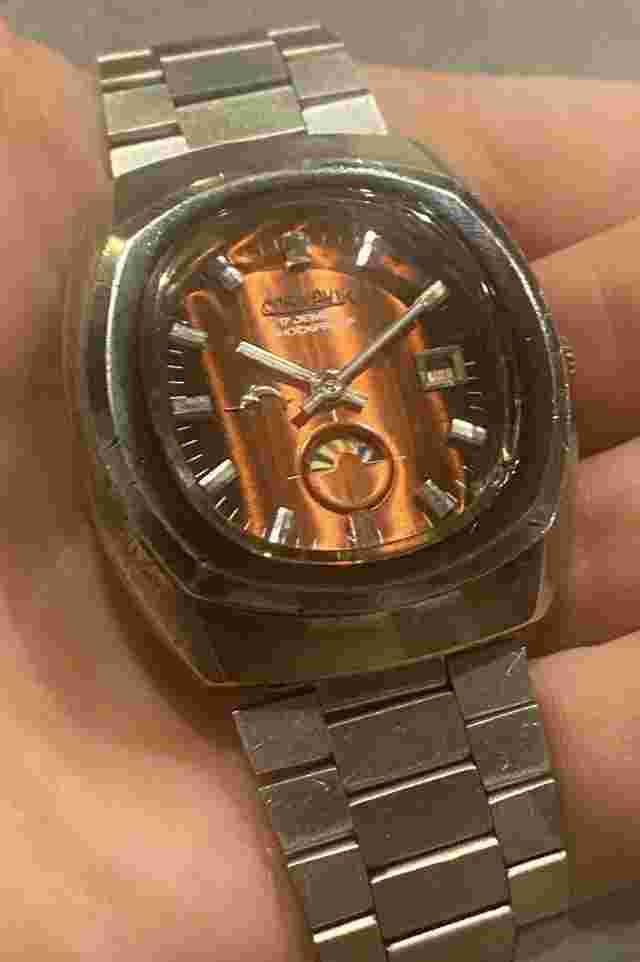 Cornavin Mystery Dial Rainbow Pinwheel Seconds Vintage Watch Pink Swiss Russian