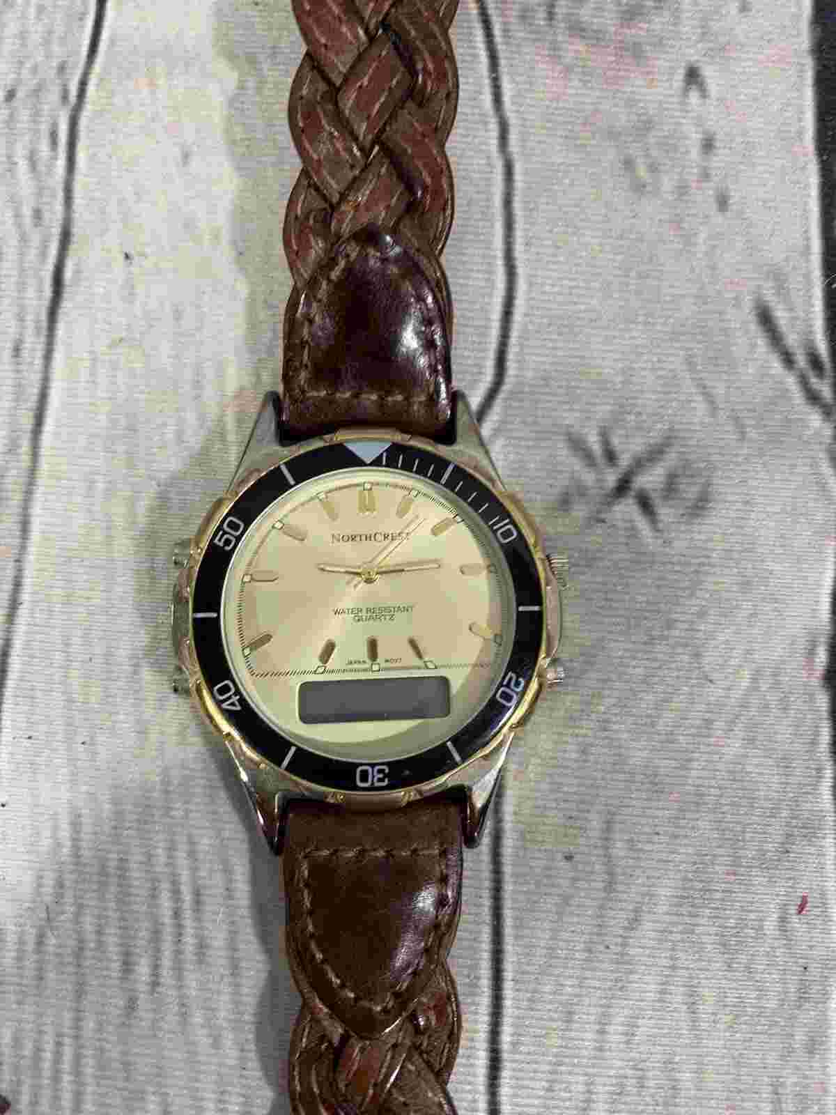 Vintage North Crest WristWatch (Not Tested Needs Battery) Leather Watch Band
