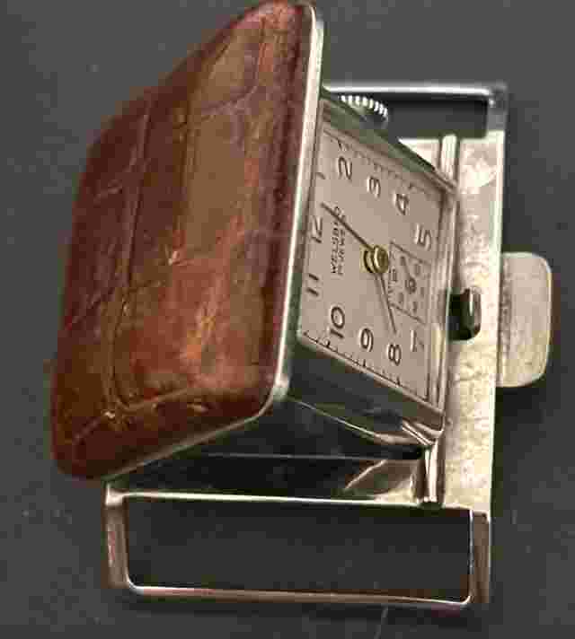 Vintage Welsbro Men's Watch Running Travel Flip Up 31.5mm Silver Case Rare Swiss