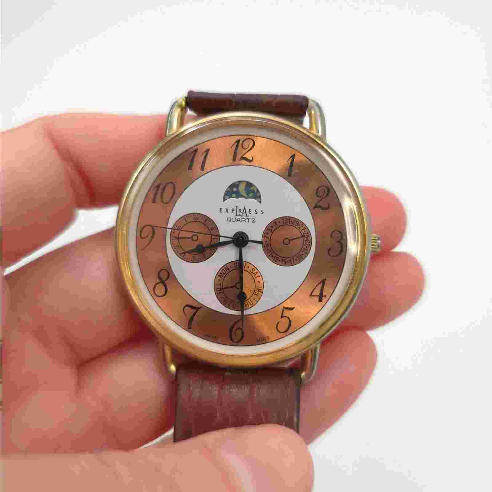 Vintage LA Express Quartz Watch Sun Moon Phase