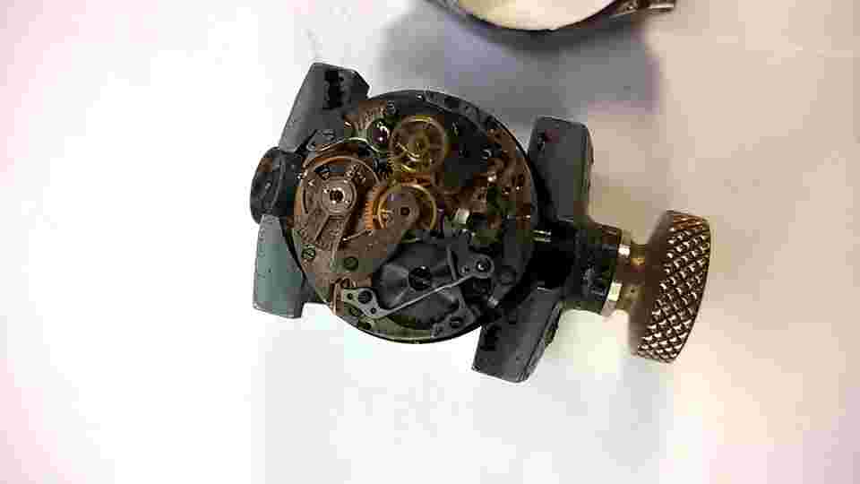 RARE Vintage Mini MARITIME Clamshell Monopusher Imperial CHRONOGRAPH for Parts