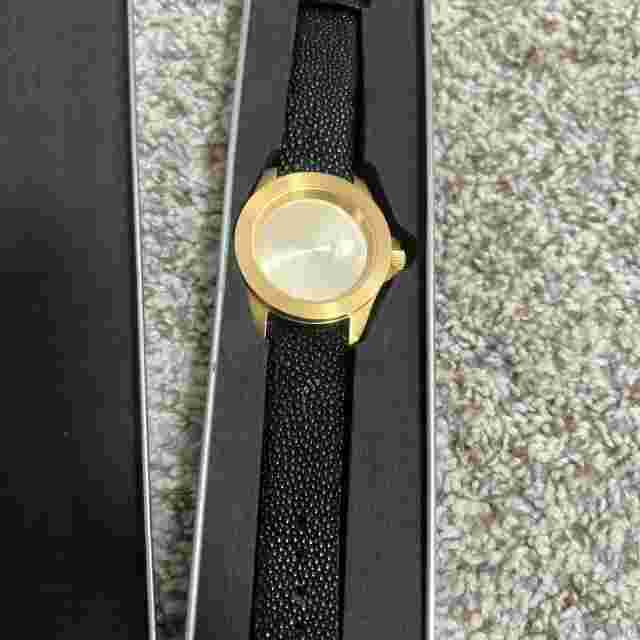 Becomb Genuine Stingray Watch “There’s No Clock” Levi Maestro