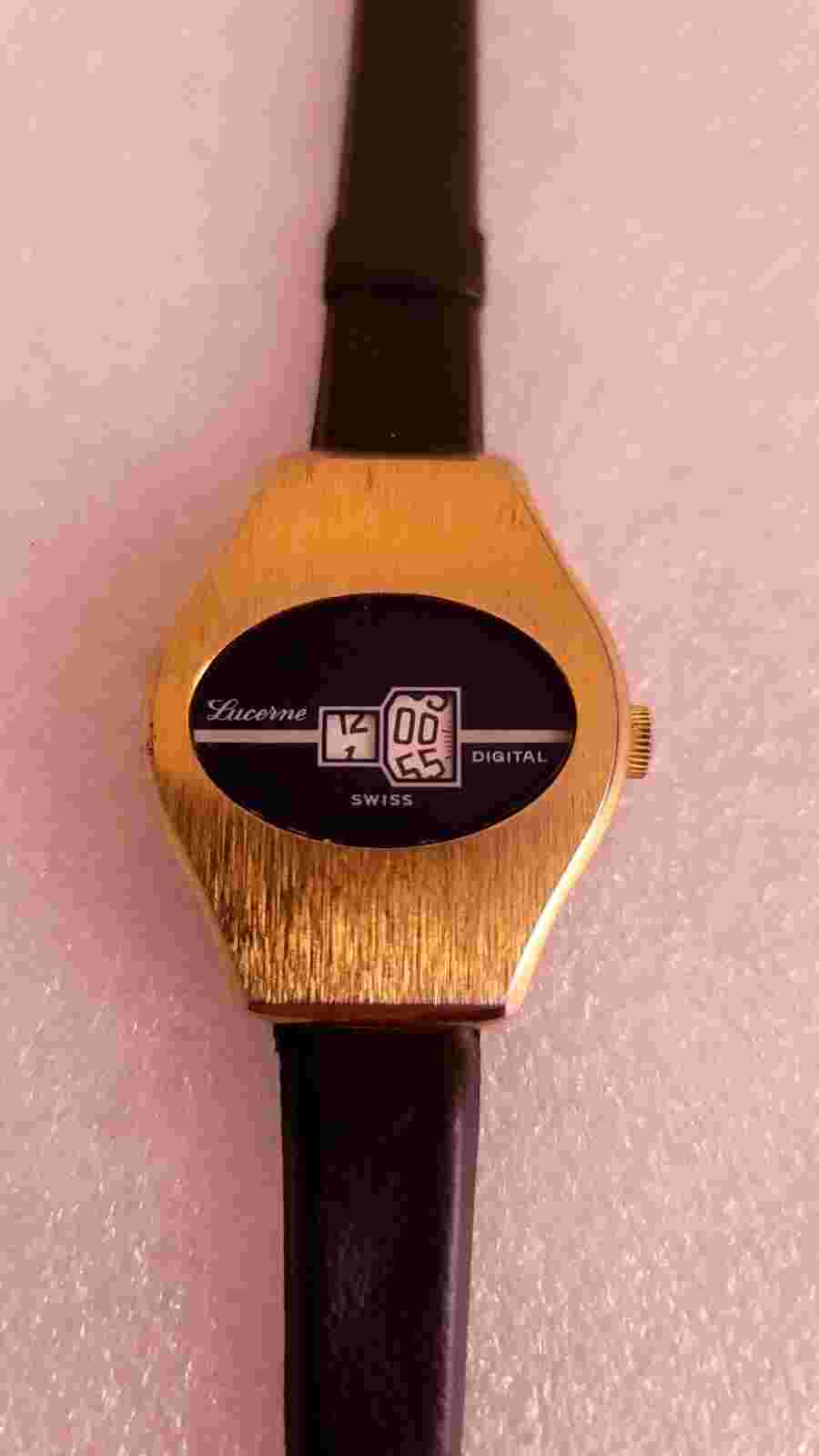Lucerne Digital Vintage Rare "Jump Hour " Swiss Manual Wind Unisex Watch