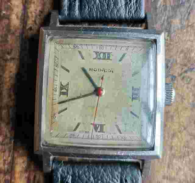 Vintage Rodana Mens Tank Mechanical Watch