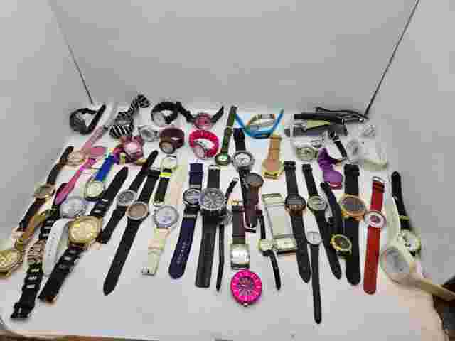 12lb Bulk Assortment of  Men's & Women's Watches, Swatch, Relic, Guess, MORE