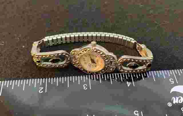 Jaclyn Smith Watch Women Silver Tone Millefiori Oval Stretch Band New Battery