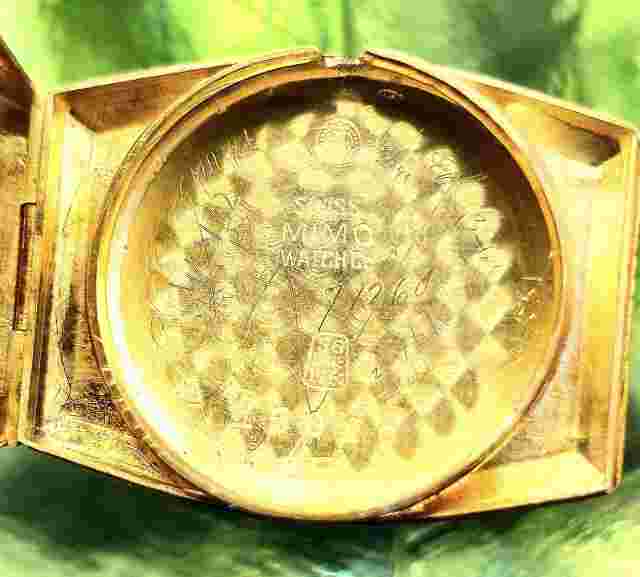 Vintage MIMO 14k Solid Gold 1920's Art Deco Swiss Men's Watch W/ Superb Design !