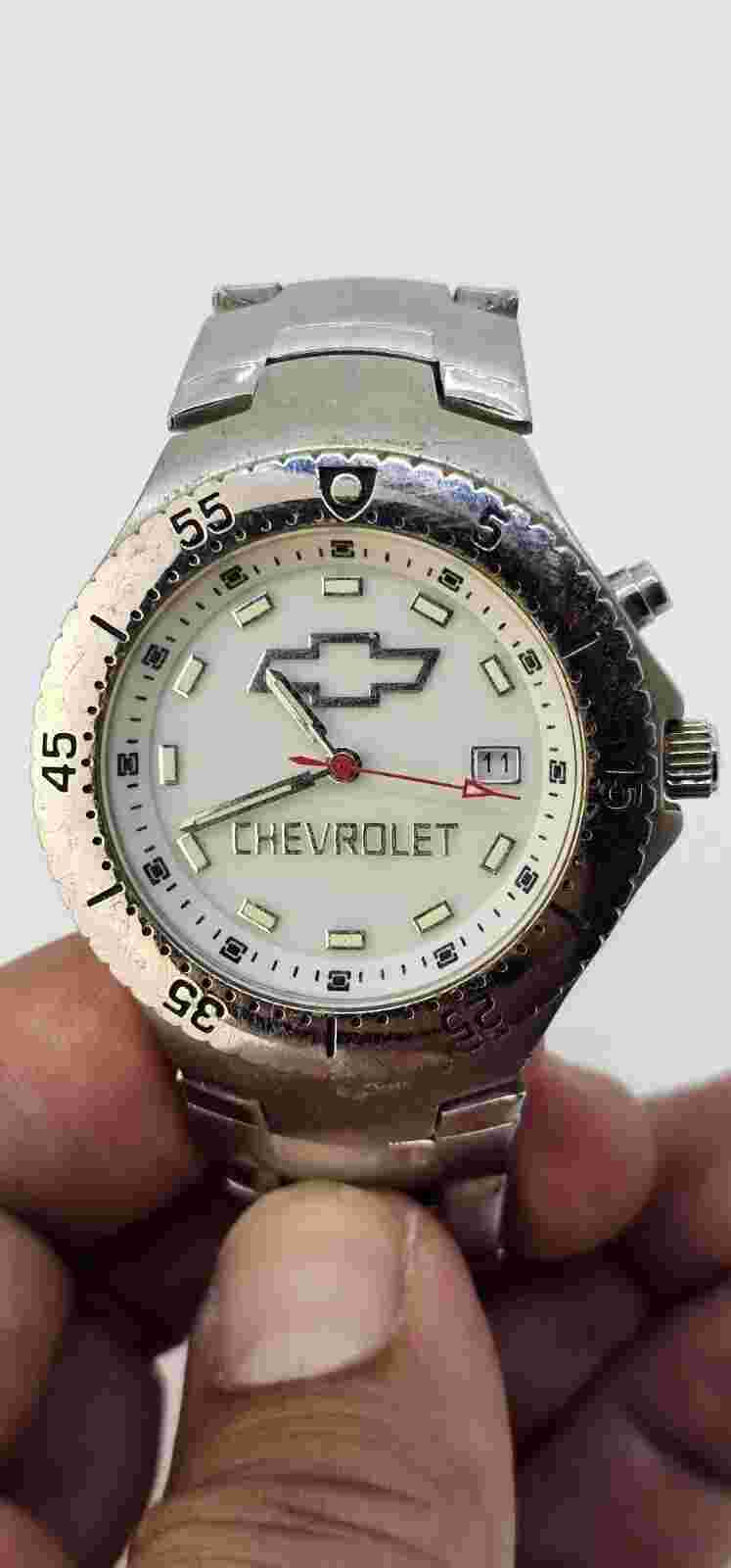 Chevrolet Men's Watch 38MM White Dial Gray Bracelet Band Date 7.75" New Battery
