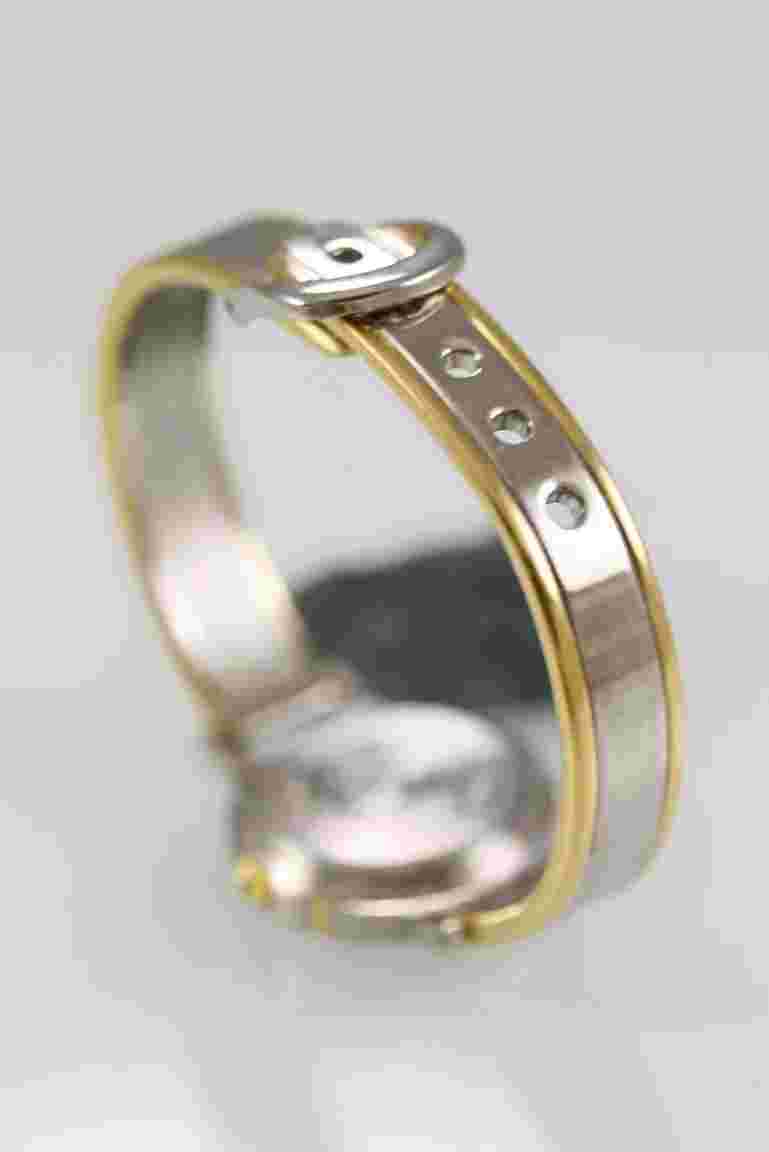 Cache Watch Women Silver Gold Stainless Steel Water Resist Battery White Quartz