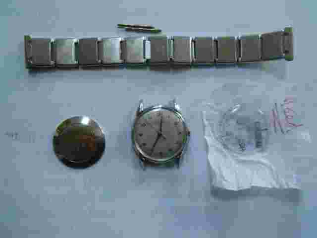 Medana Antimagnetic Wristwatch with period expanding strap. New Crystal, running