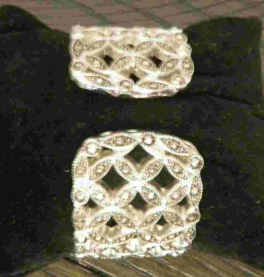 Massini Women's Vintage Watch Silver-Tone Tiny Stones Embossed Bracelet