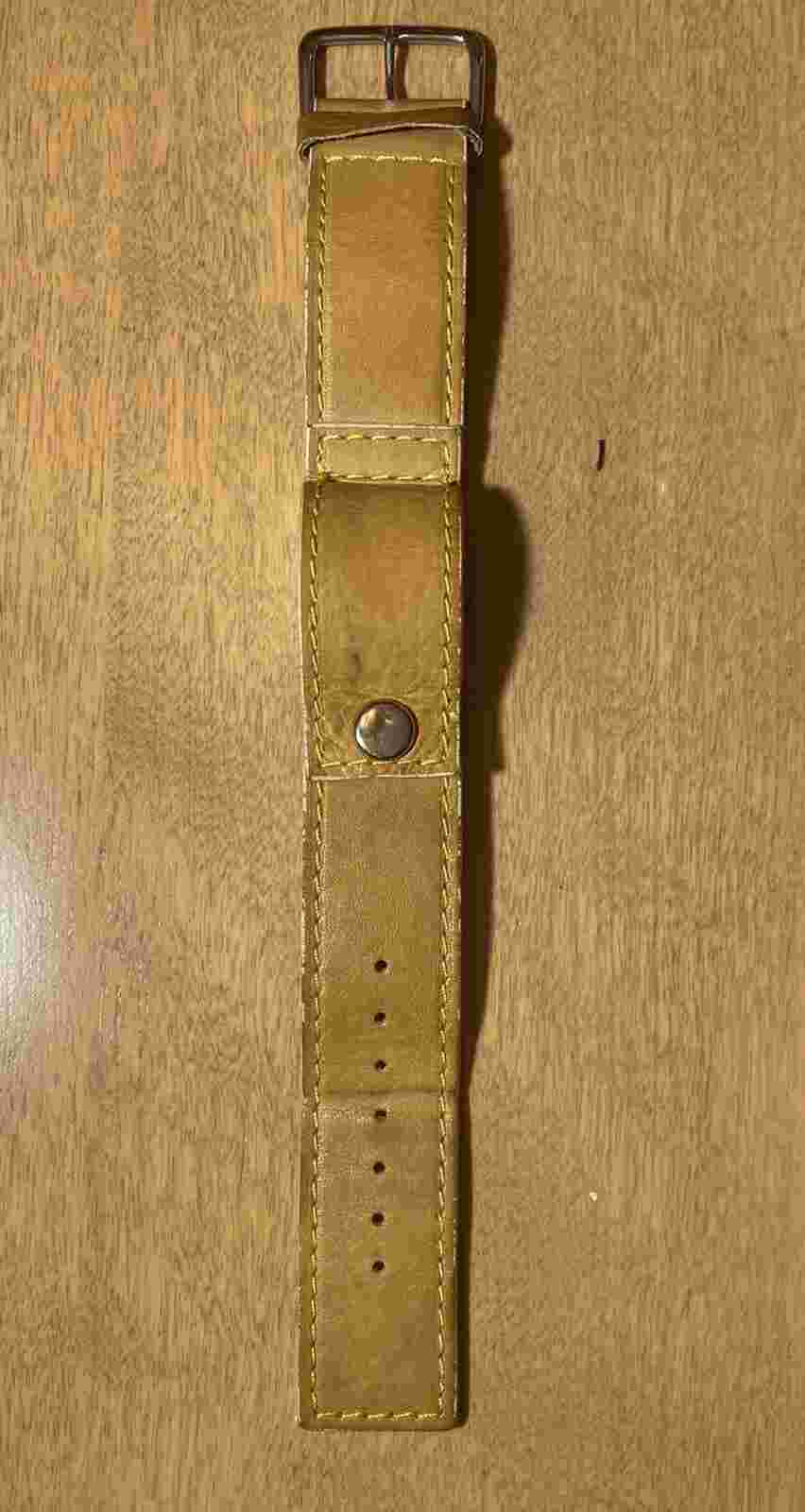 Dickies Vintage Leather Wristwatch with Adjustable Band And Cover Snap