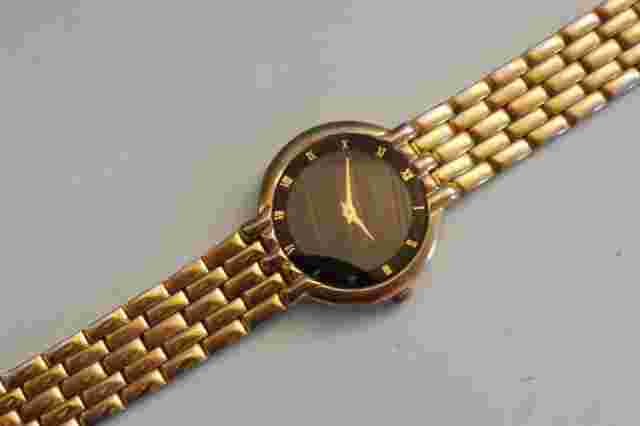 RS0220-164: Osco Quartz 30m Gold Plated Wristwatch