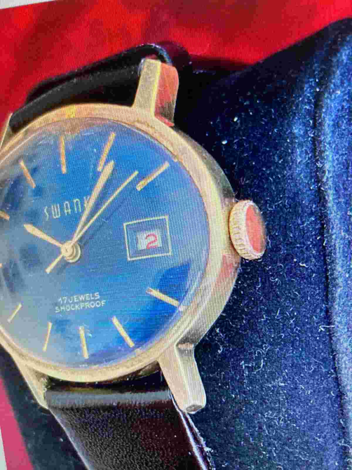 Vintage Rare Swank automatic women watch 17 jew shockproof