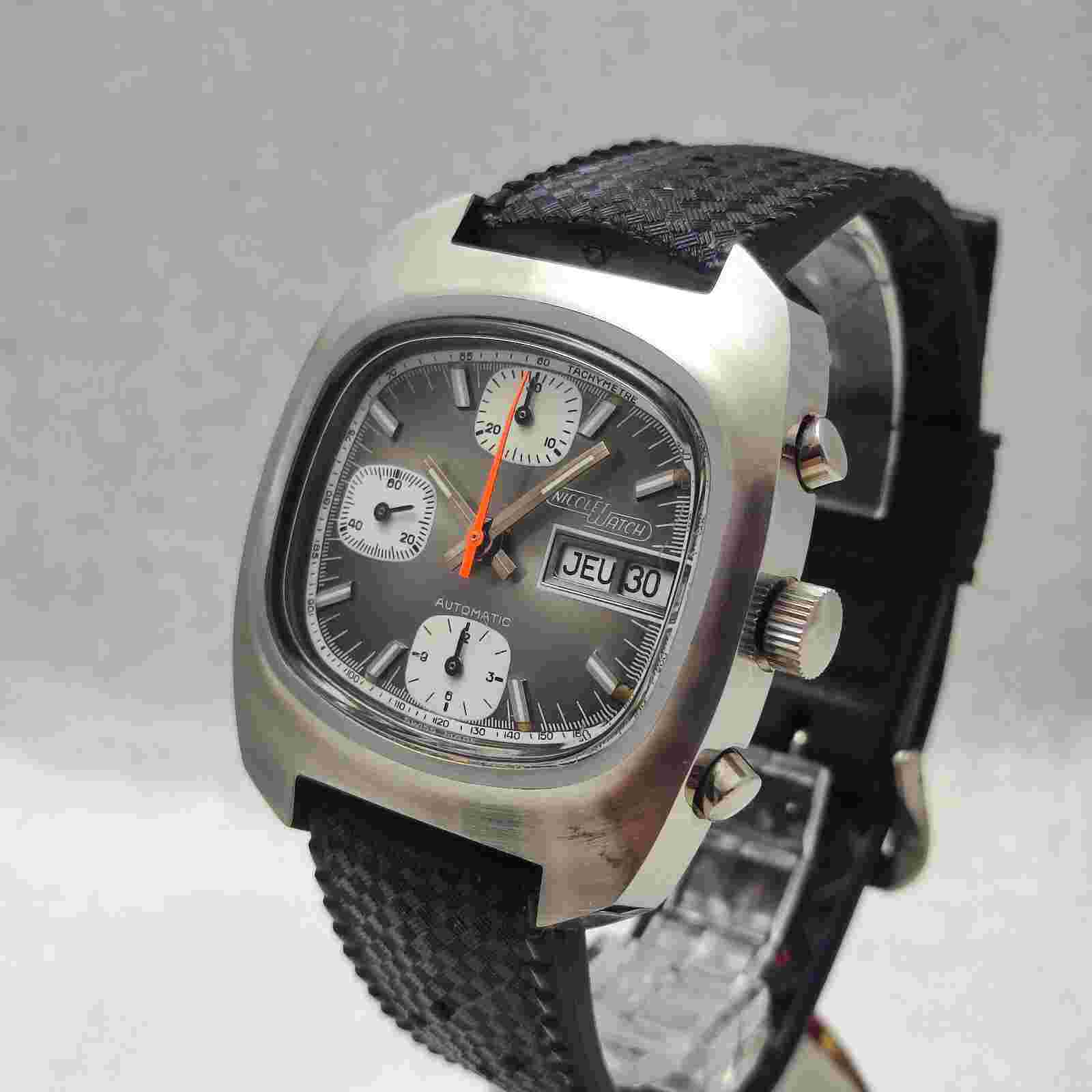 Nicolet Watch Co. Chronograph c70's Steel Valjoux 7750