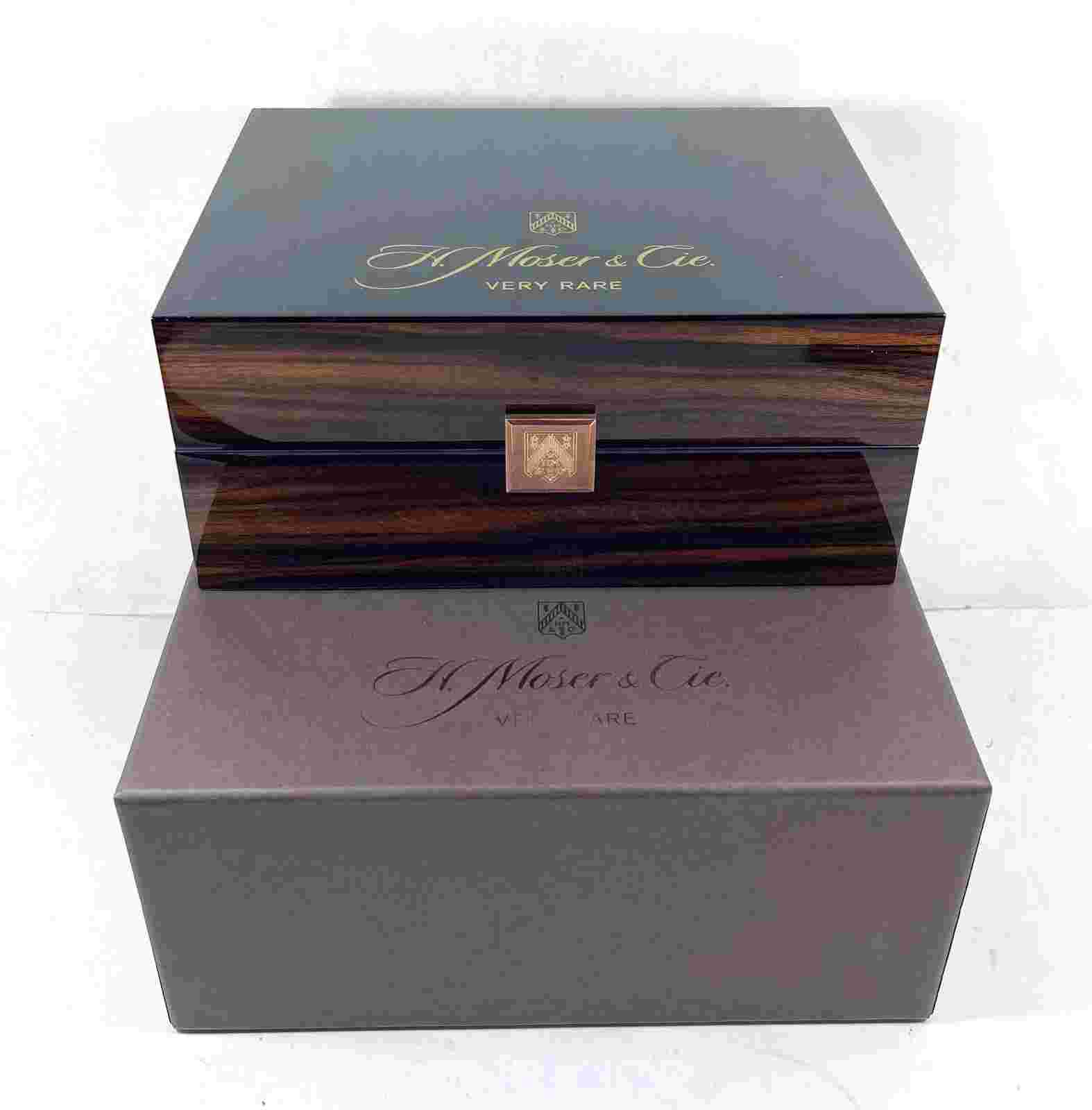 H. Moser & Cie Streamliner Tourbillon Wyoming Jade 6804-0406 40MM Rg Box Papers