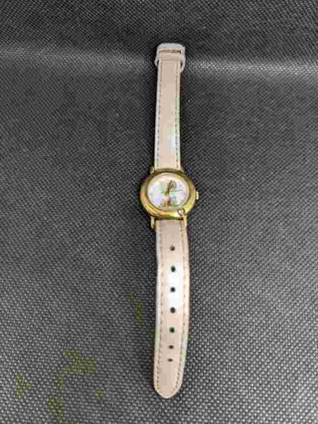 VINTAGE 2000 PRECIOUS MOMENTS LOVE ONE ANOTHER WOMENS WATCH