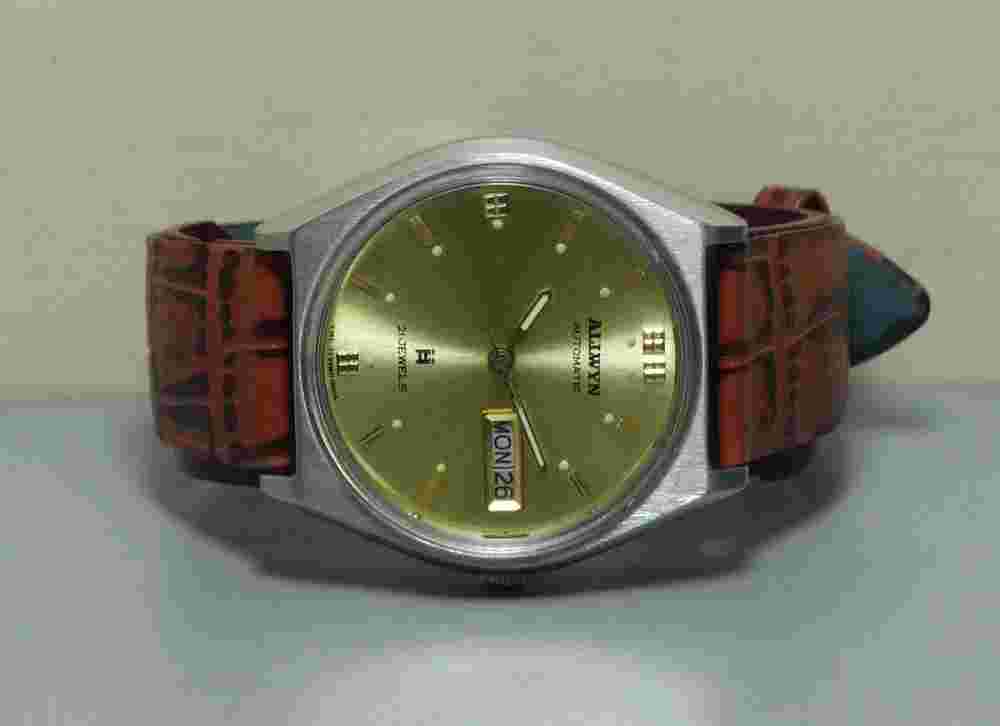Vintage Allwyn Automatic Day Date Mens Stainless Steel Wrist Watch Old Used R268
