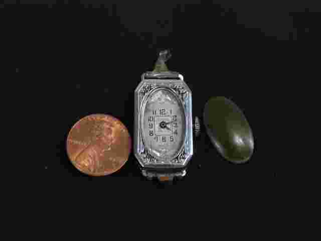 ACCRO Shock-Absorber 6 Jewel (Henys Watch Co). Marion IWC Co. Case.  NOT WORKING