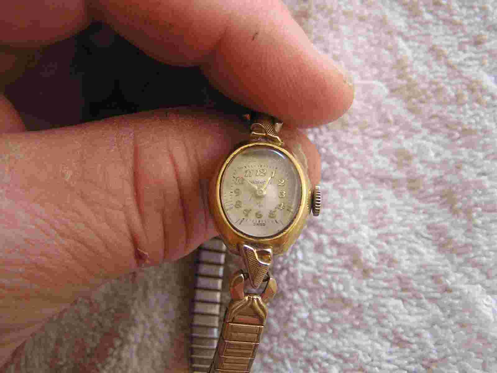 Vintage Wadsworth Ladies Wrist Watch 7 Jewels