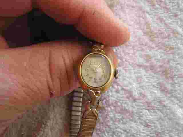 Vintage Wadsworth Ladies Wrist Watch 7 Jewels