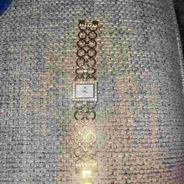 Elizabeth Taylor Womens Watch Gold Tone Gemmed Faux MOP Dial