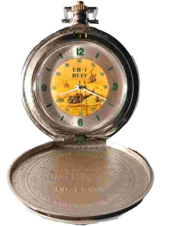 Franklin Mint  Official Vietnam Veterans Collector Pocket Watch  1984 military