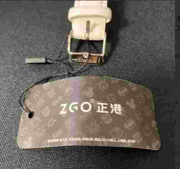 Sanrio Characters Watches for Women White Pochacco Pom Kitty limited