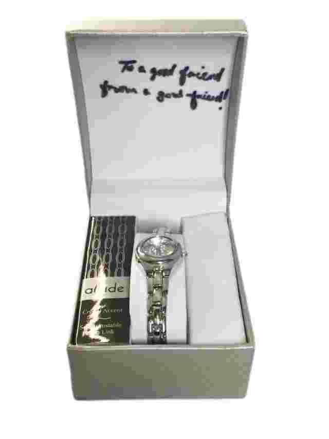 ALLUDE Classy watch Gold Tone Needs Battery