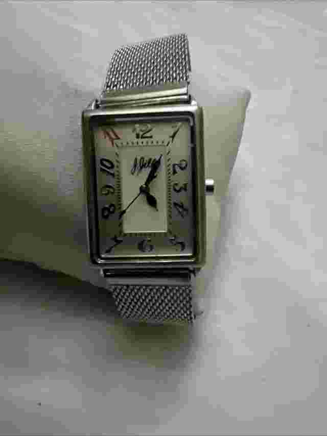 J.Jill Quartz Watch,MOP Dial, Japan 23 x 30 mm adjustable woman