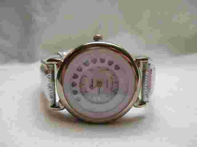 Ronica Wristwatch Silver Tone Leather Buckle Band Round White Face Sparkly