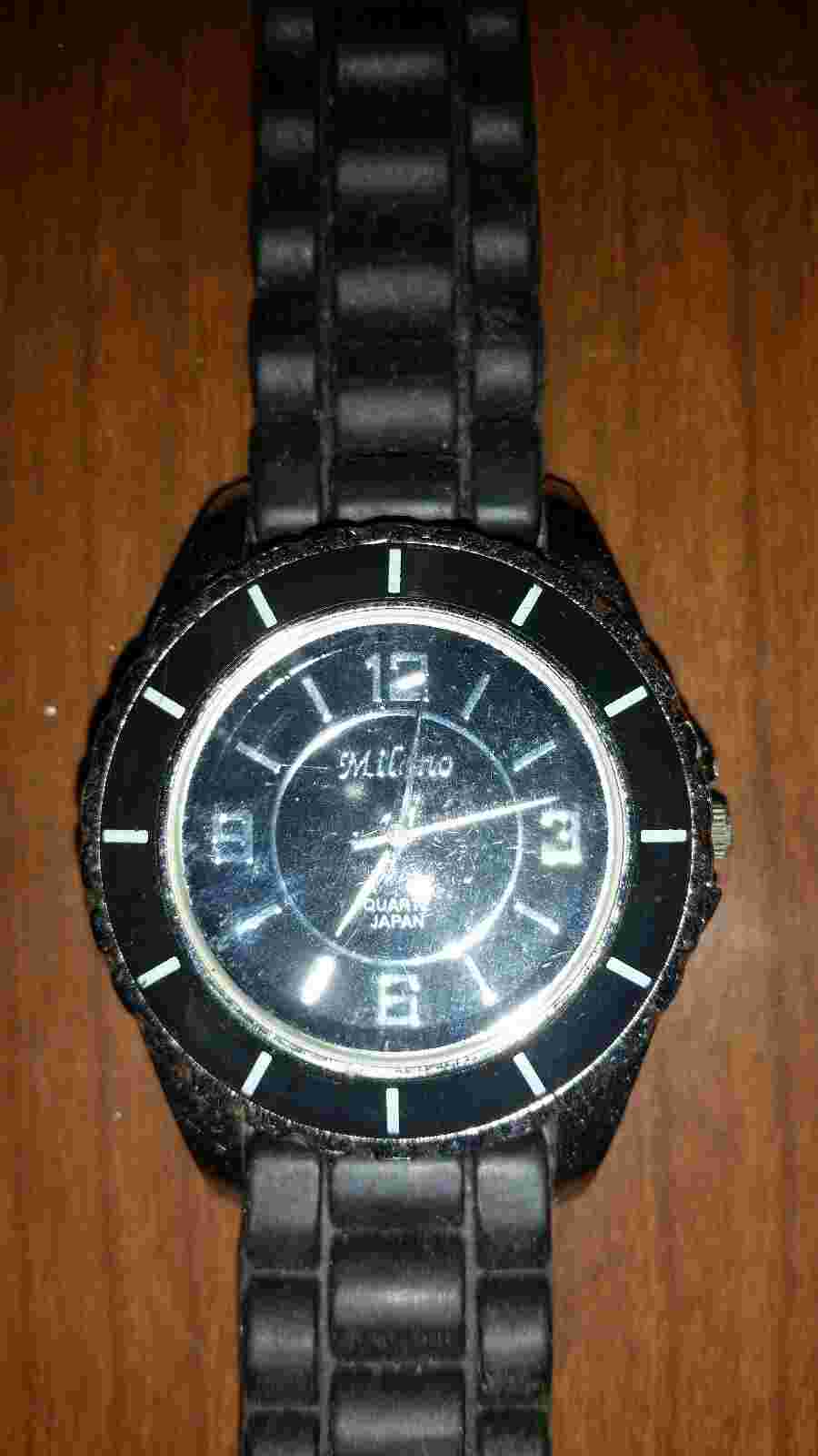 Milano Mens Fashion Watch Black Silicone Band *