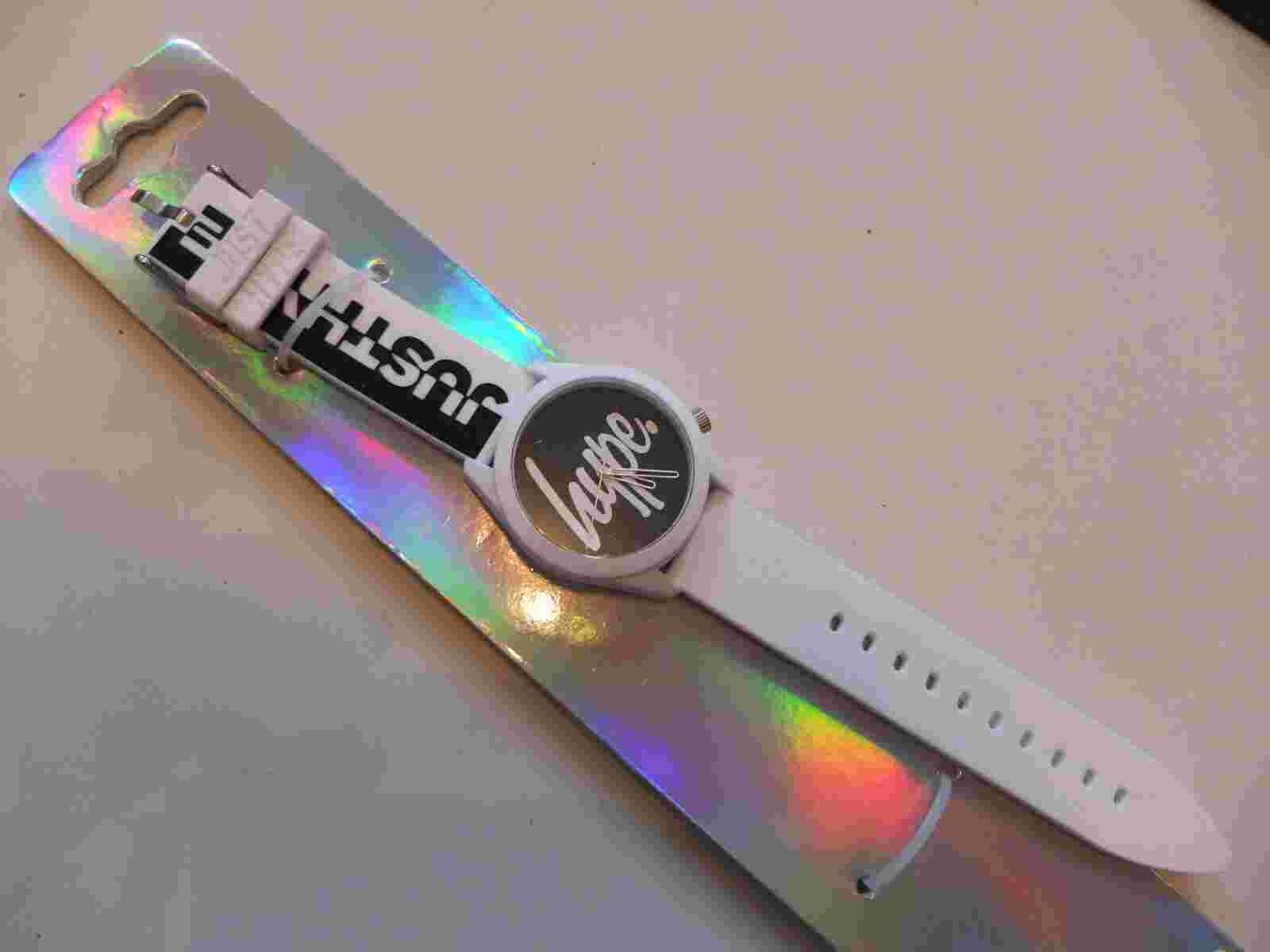Hype Wrist Watch Analog Quartz White Black Approx. 1 15/32in New