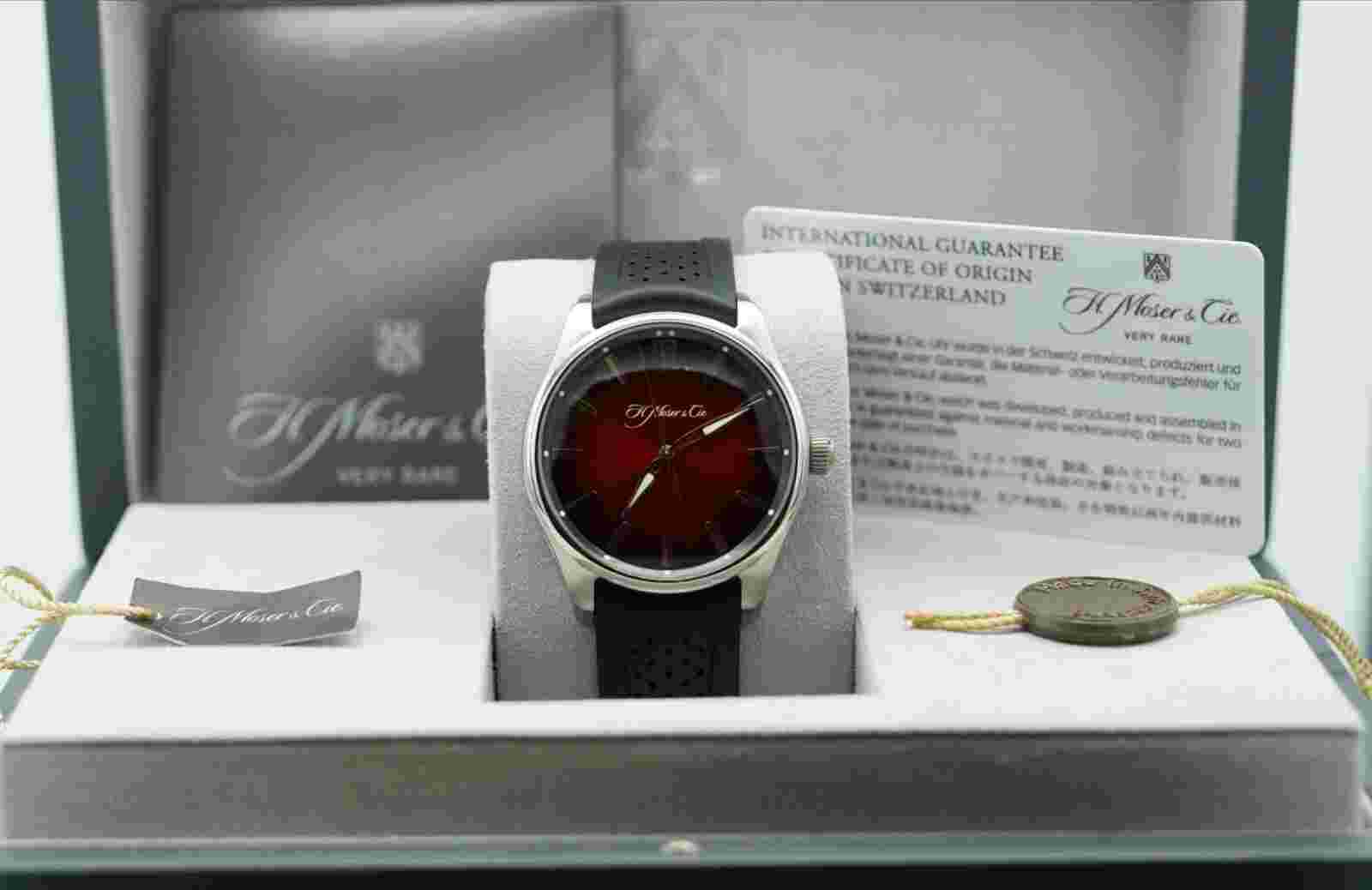 H. Moser & Cie PIONEER CENTRE SECONDS MAD RED DIAL 2023 BOXES PAPERS