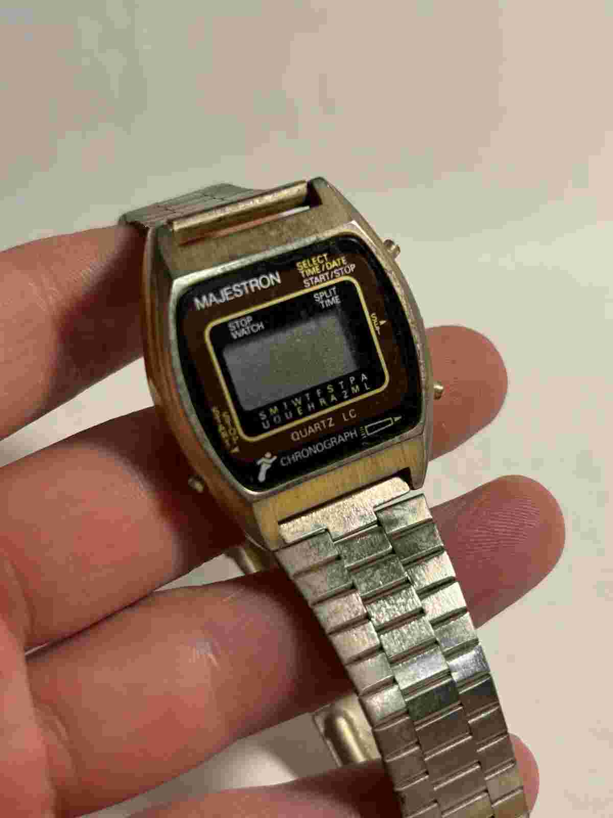 vintage Majestron Digital LCD Chronograph Wrist Watch Mens Needs Battery rare