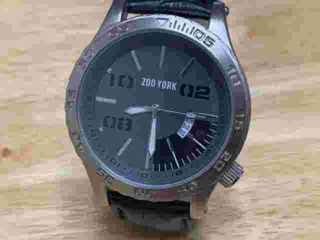 Zoo York Men Silver Leather Large 48mm Analog Quartz Watch~Date~New Battery