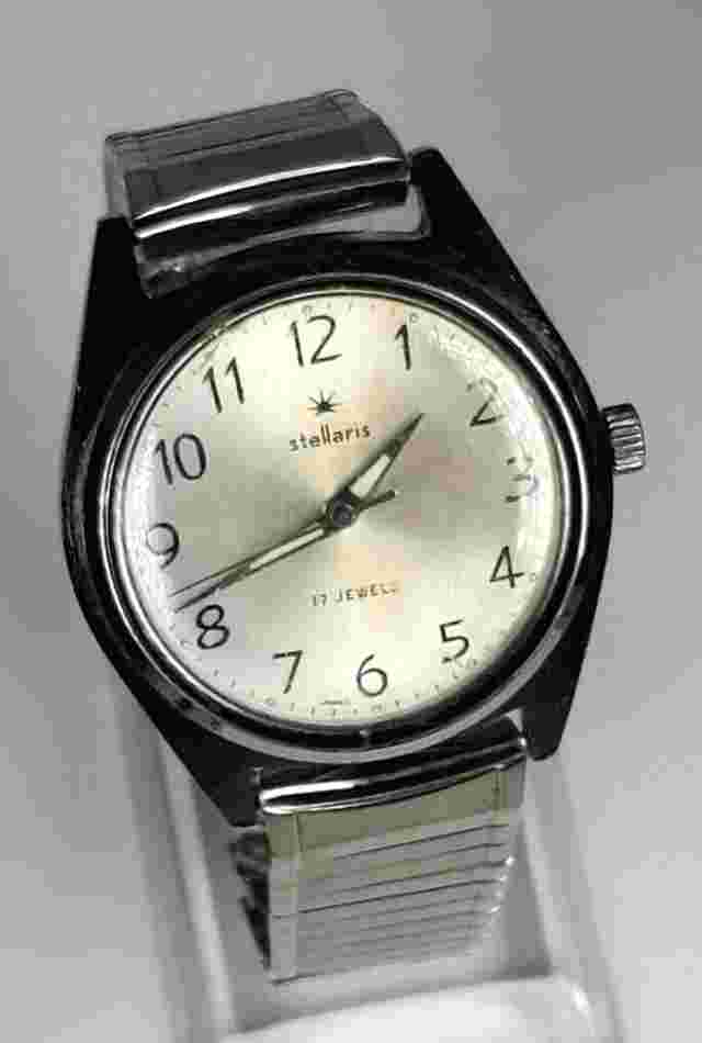 VTG STELLARIS MENS WATCH; WIND-UP; 17 JEWELS; SHOCK RESIST; SILVER BAND; WORKS!!